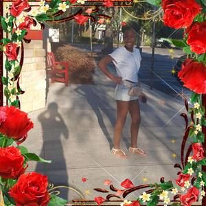 Meet your Posher, Monique